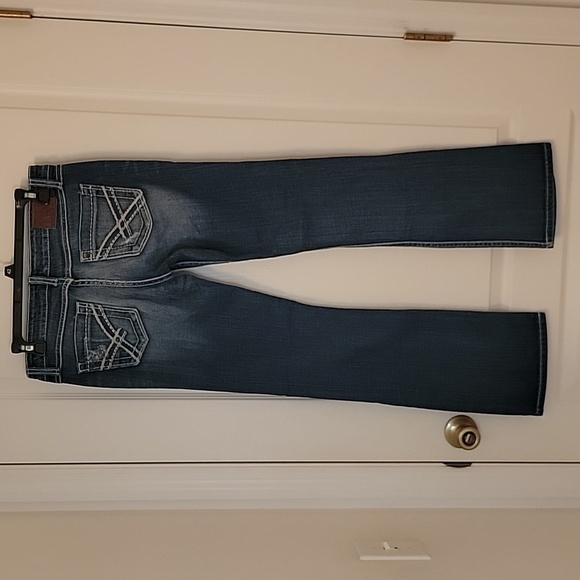 BKE, Sabrina Boot Jeans, Size 28W x 31.5 L, Low Rise, Distressed.  EUC - Picture 13 of 13